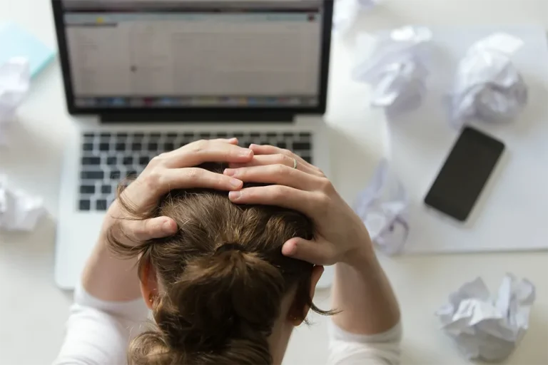 موثرترین راهکار ها برای مدیریت استرس در محیط کار