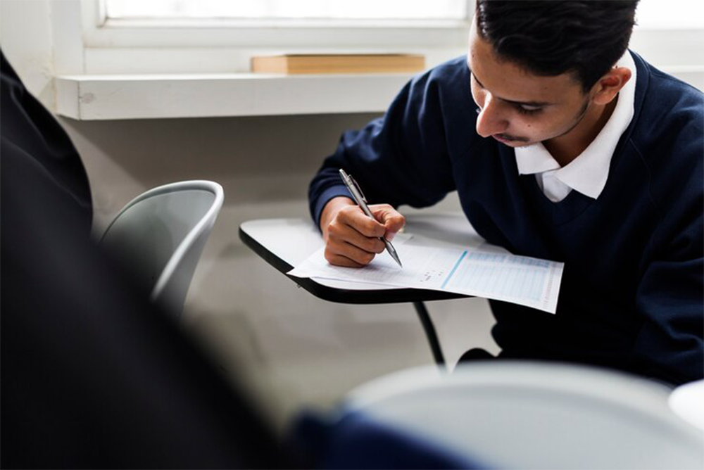 آیلتس چیست؟ راهنمای جامع آزمون IELTS